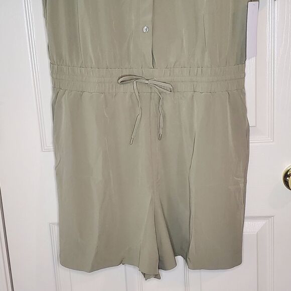 NWT Athleta Avenue Romper Size L Tall - Picture 4 of 13